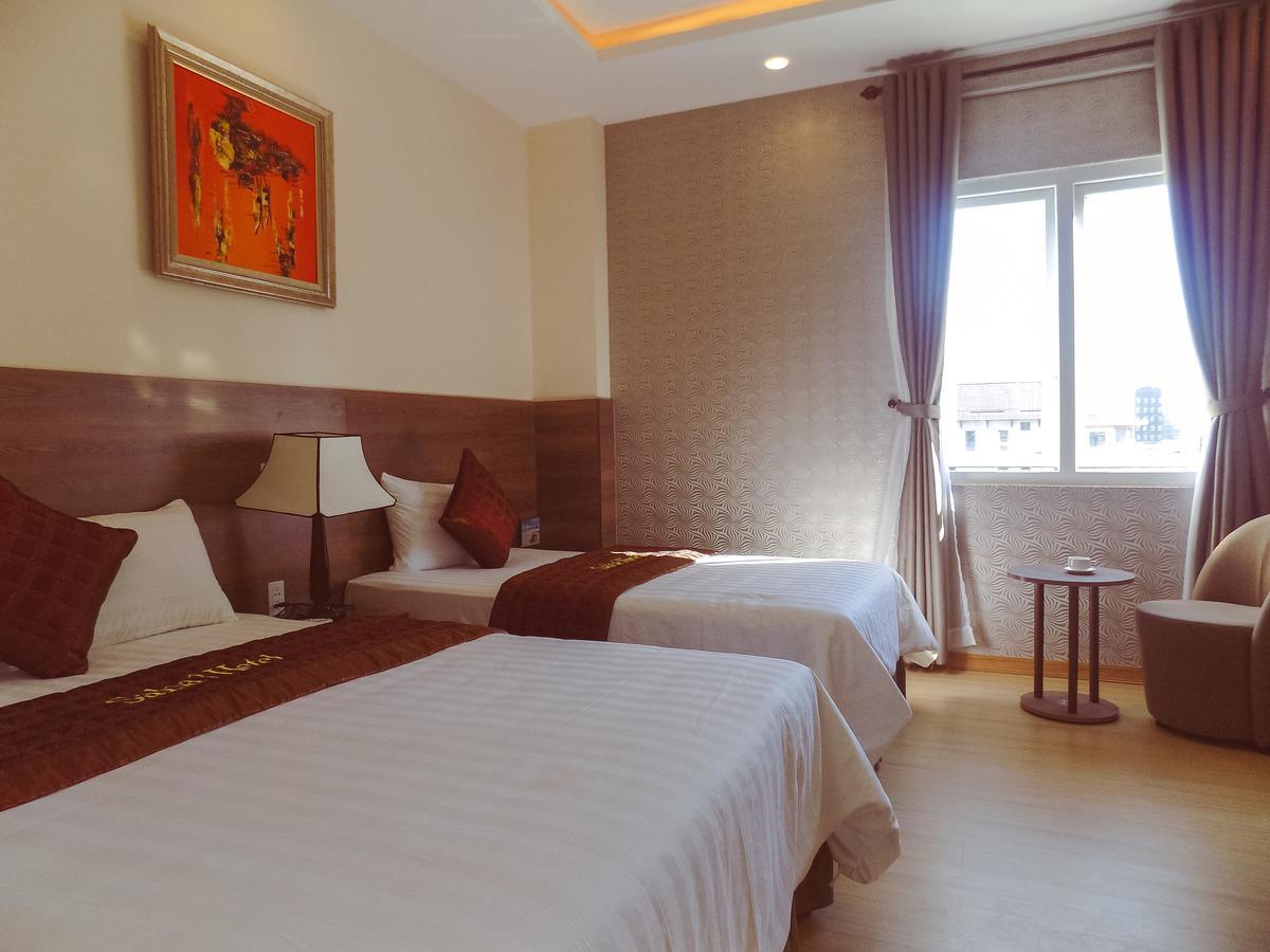 La Suite Hotel Danang Bagian luar foto