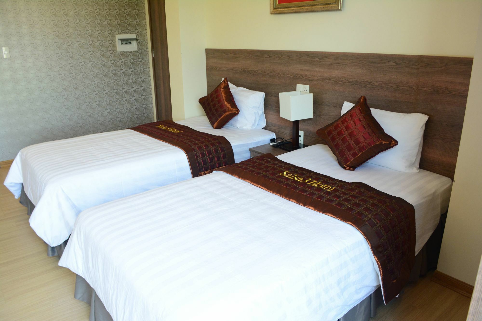 La Suite Hotel Danang Bagian luar foto