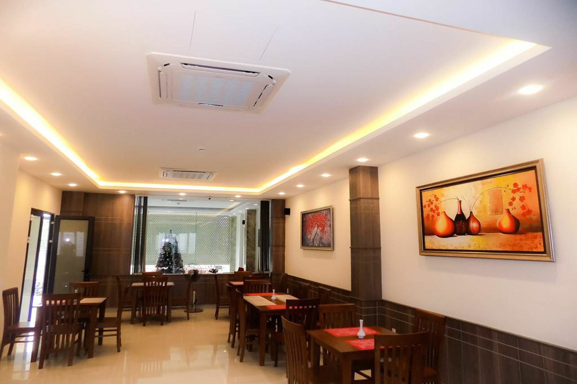 La Suite Hotel Danang Bagian luar foto