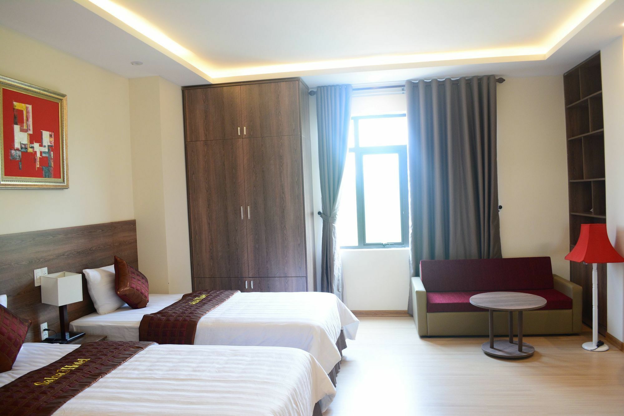 La Suite Hotel Danang Bagian luar foto